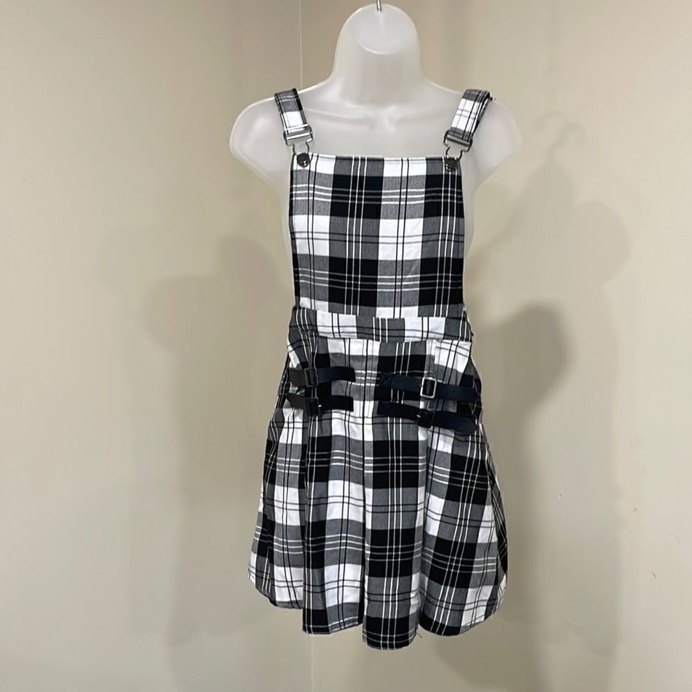 NWOT Hot Topic Plaid Dress.  Size M medium 8/10